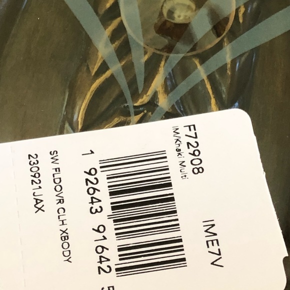 NWT Coach Disney Snow White Hayden Crossbody - Picture 7 of 8